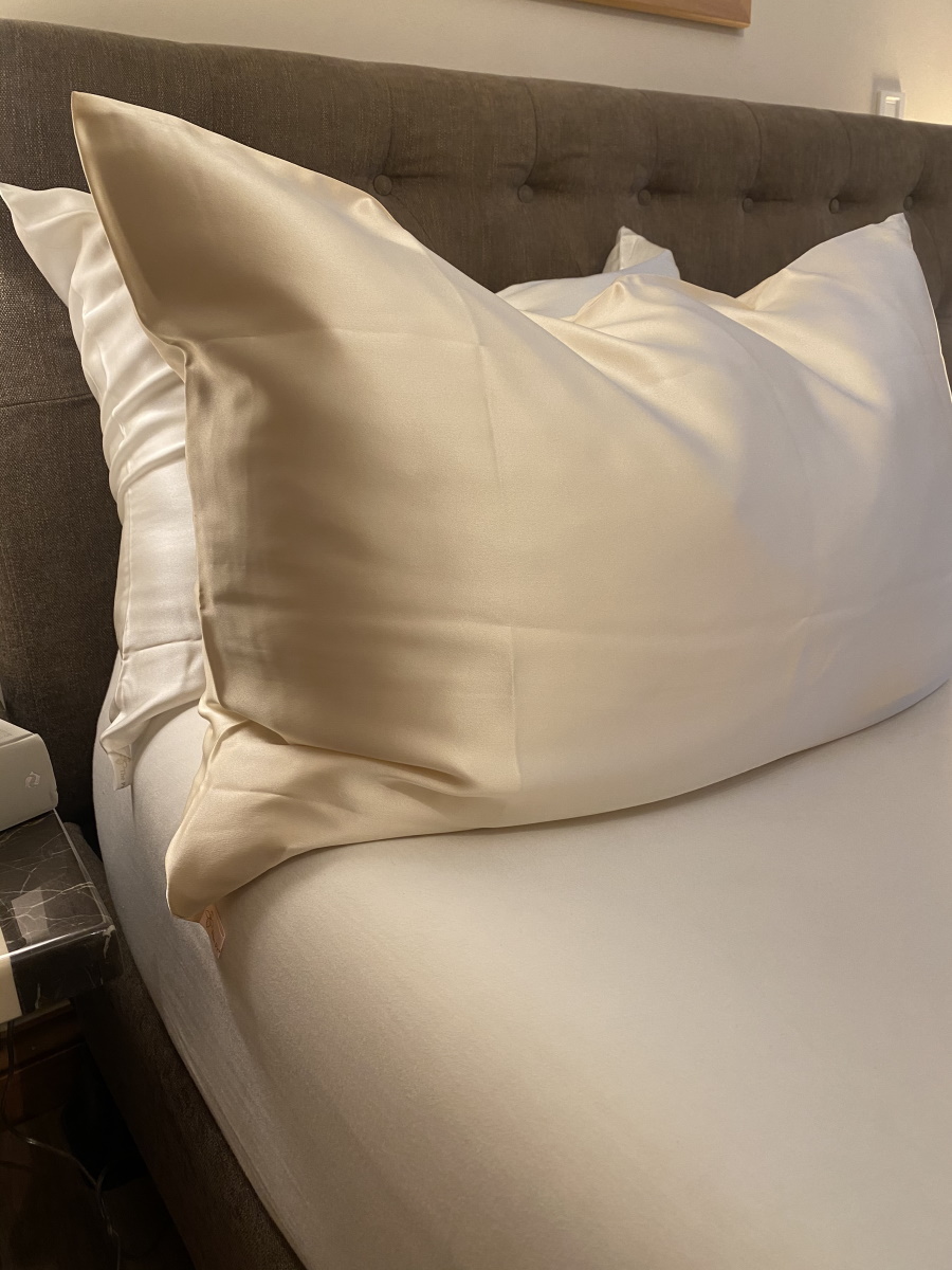 Mulberry champagne pillowcase